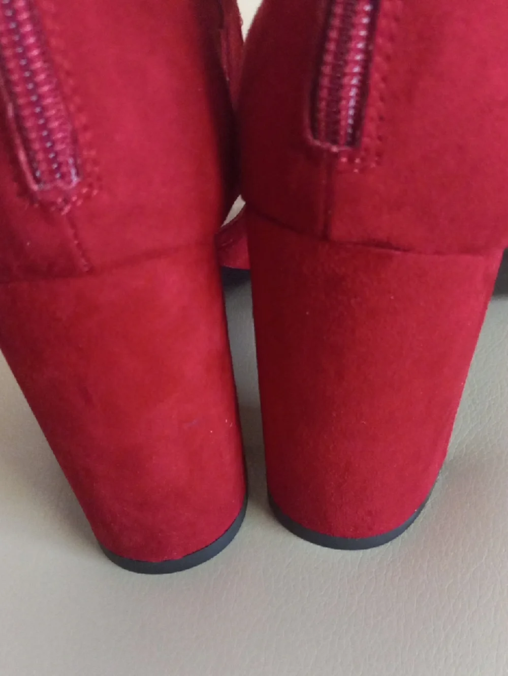 Limelight Red Suede Cutout Block Heel Sandals Size 11